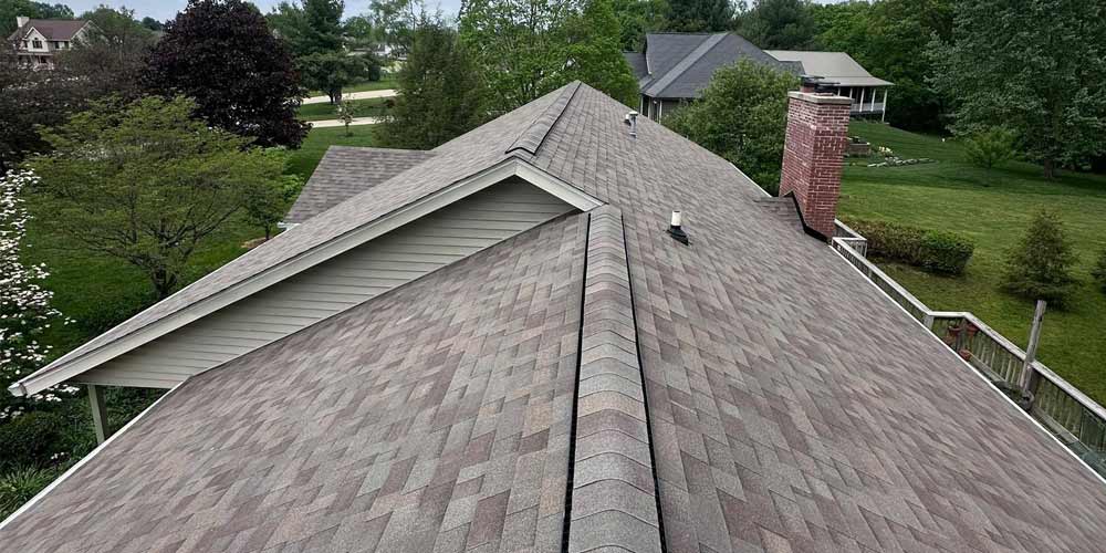 Modern Roof Asphalt Shingle Roofing Services